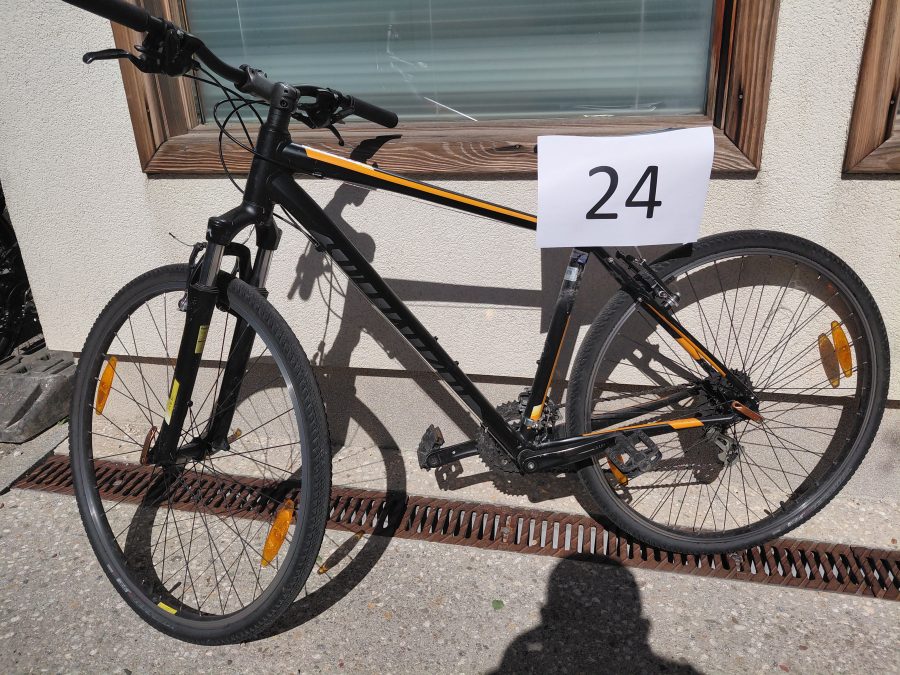 #-24  KOLO TREKING-SPECIALIZED CROSSTRAIL 016 blk/cha